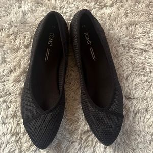 Toms Katie flats, size 8